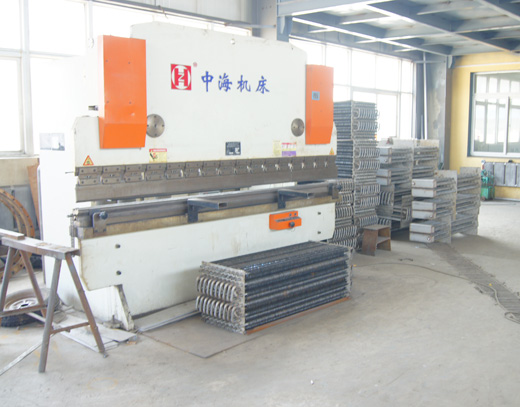 生產(chǎn)車(chē)間及設(shè)備